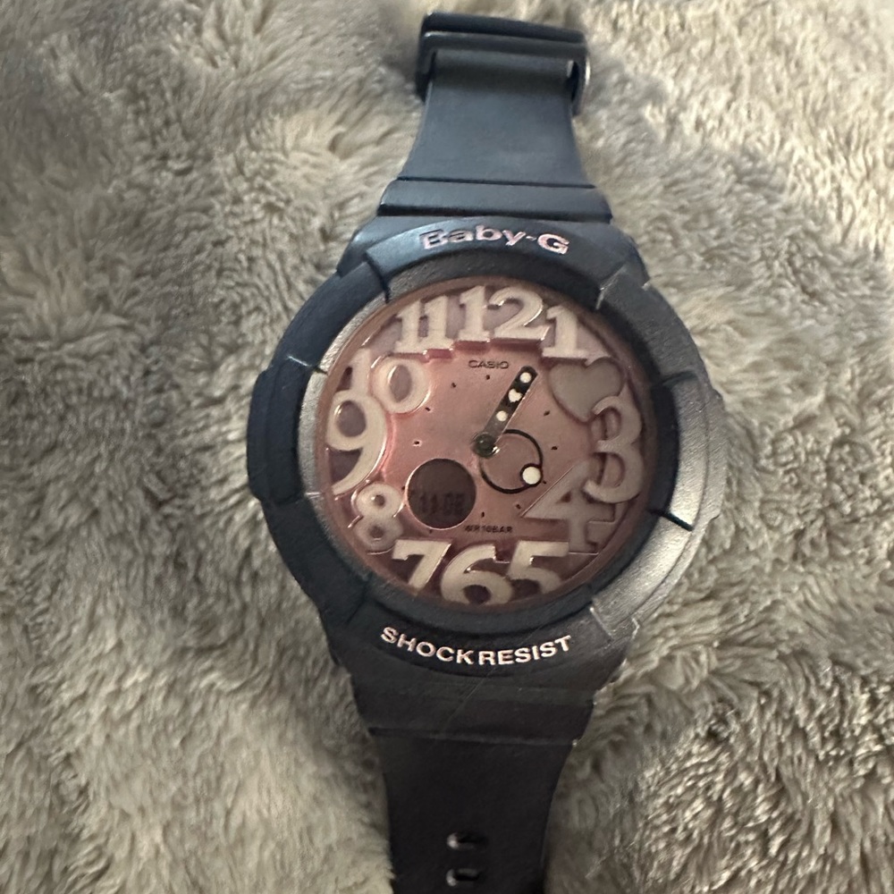 Baby G Shock Grey and Pink Heart